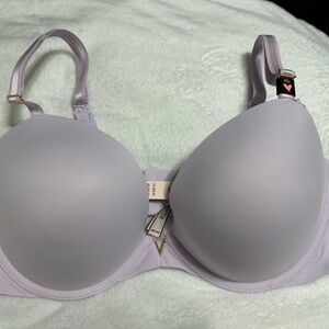Victoria's Secret Light Lavender T-shirt Bra